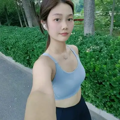 杜昊英